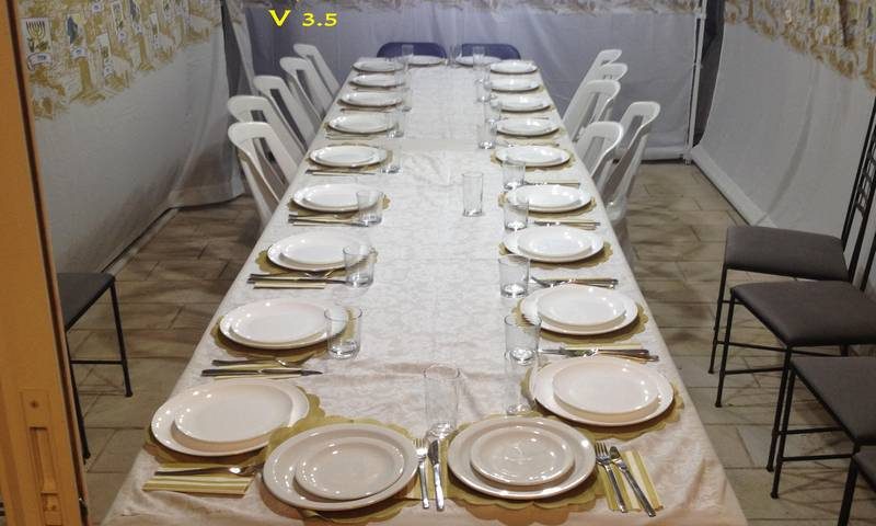 סוכה ערוכה לאורחים